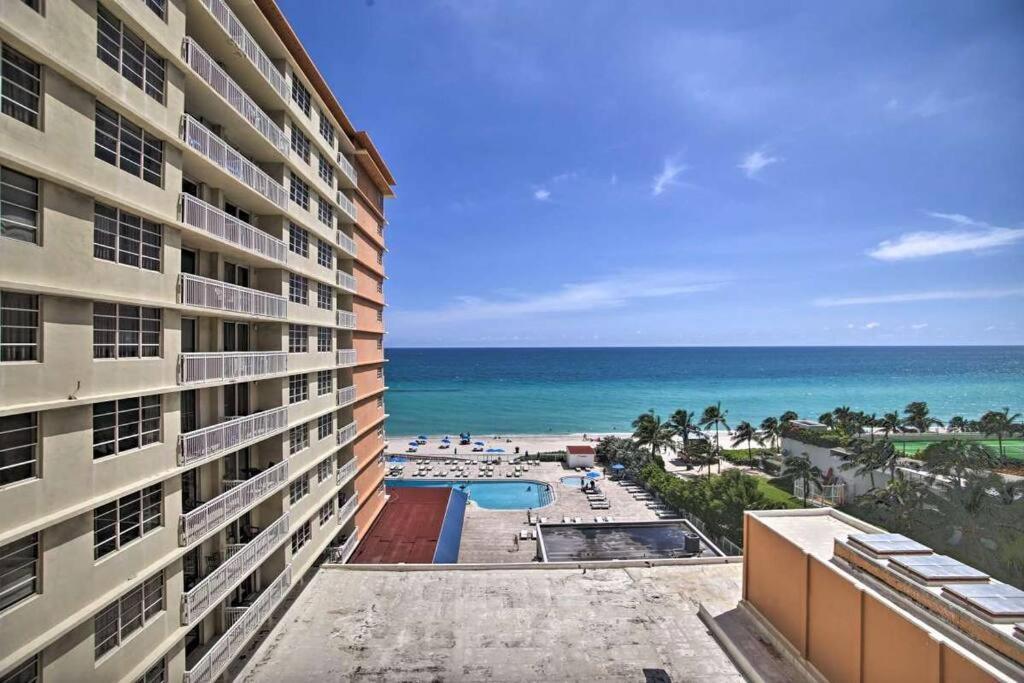 Oceanfront Miami Beach Studiocondo Newly Renovated Санні-Айлс-Біч Екстер'єр фото